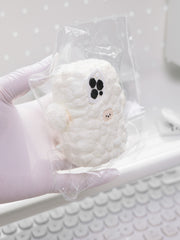 Holiday Sale: Wool iPhone 16 Taba Squsihy