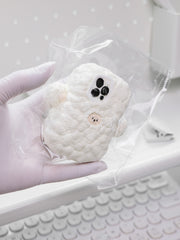 Holiday Sale: Wool iPhone 16 Taba Squsihy