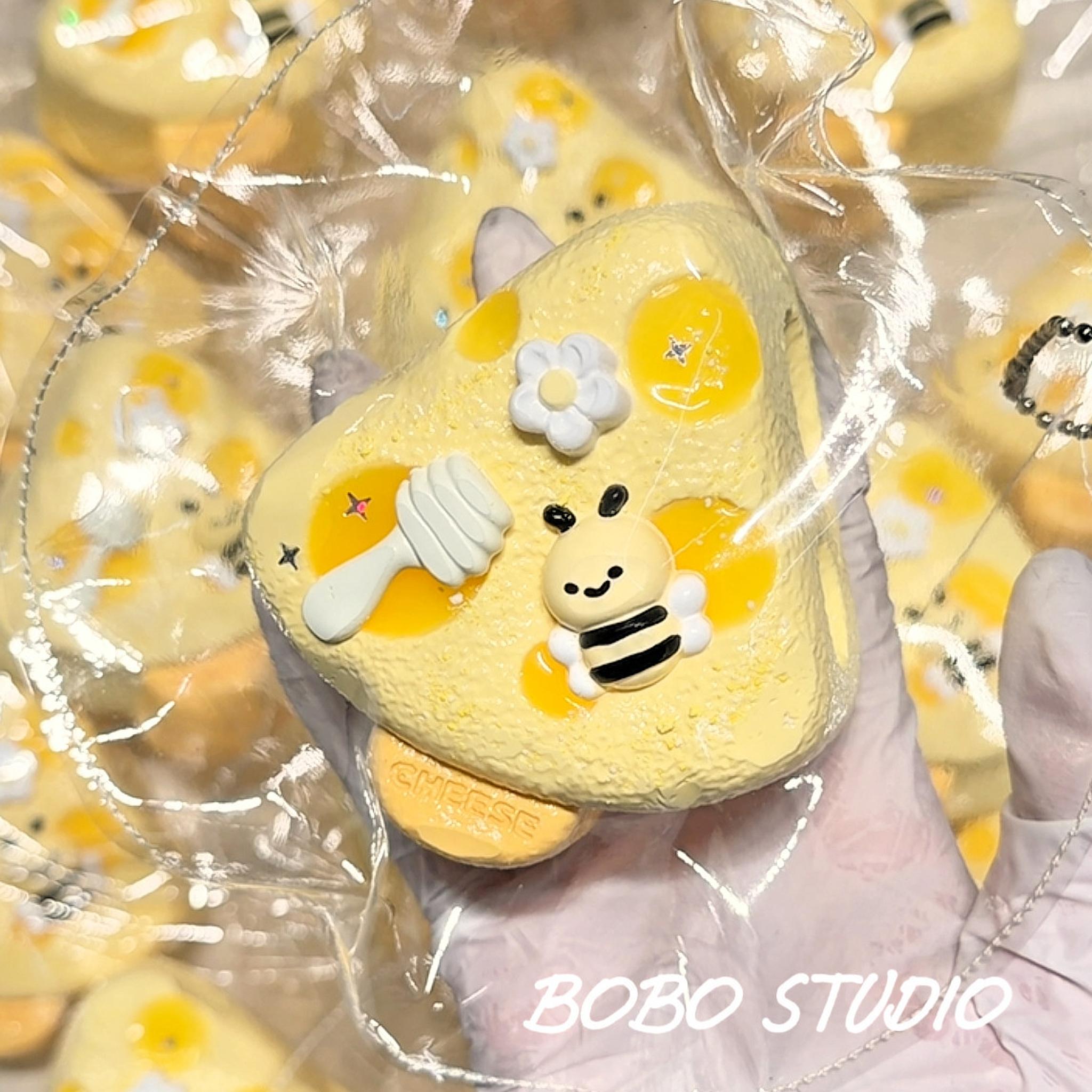 Sweet Honey Bee Cheese Pop Taba Squishy Второстепенное изображение товара