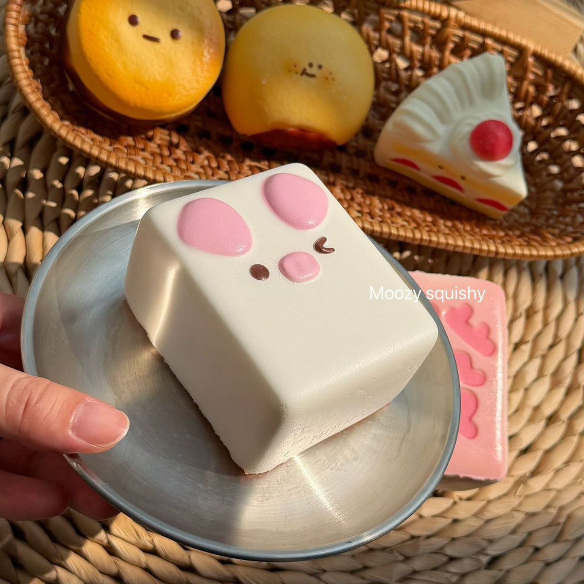 Moozy Lucky Piggy Cube Slowrising
