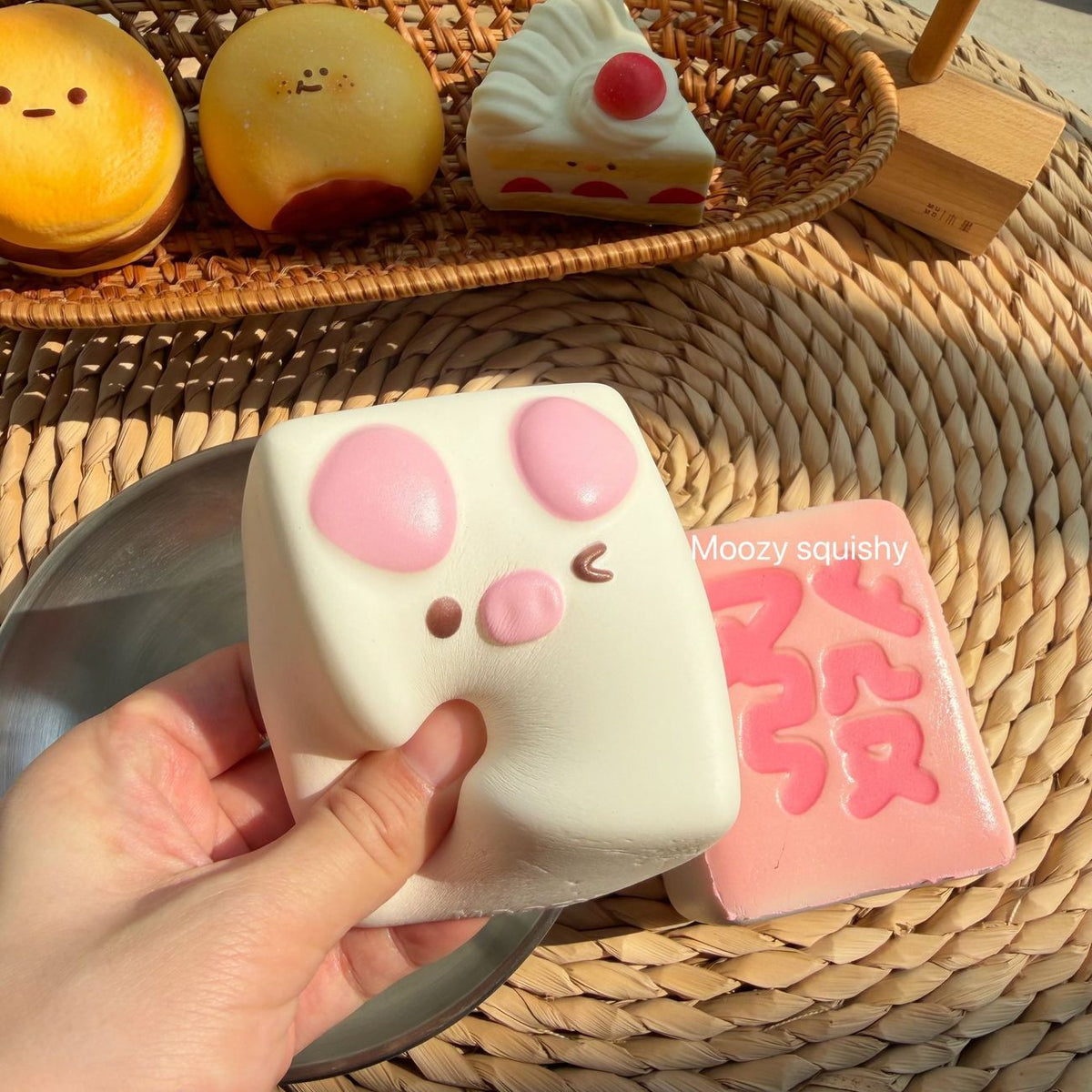 Moozy Lucky Piggy Cube Slowrising