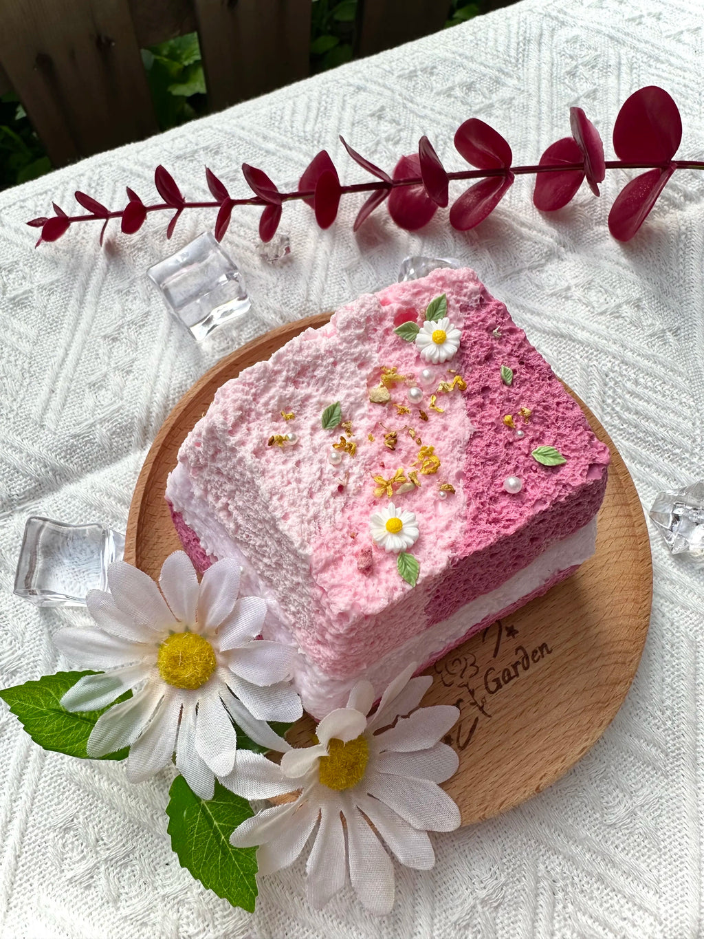 Starry Garden Floral Berry Toast Taba Squishy