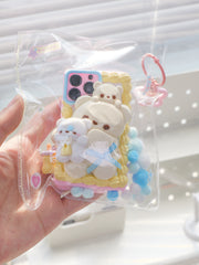 IPhone 16, Bear Family Taba Squishy