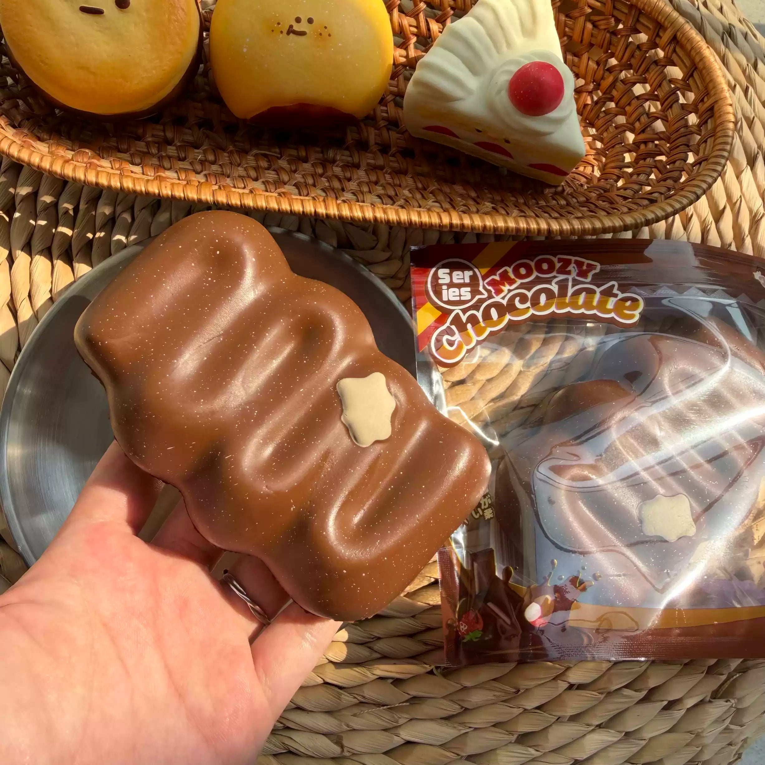 Moozy Slowrising Galaxy Chocolate Ripple Bar