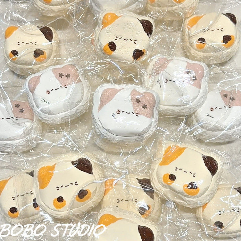 Calico Kitten Sandwich Cookie Taba Squishy