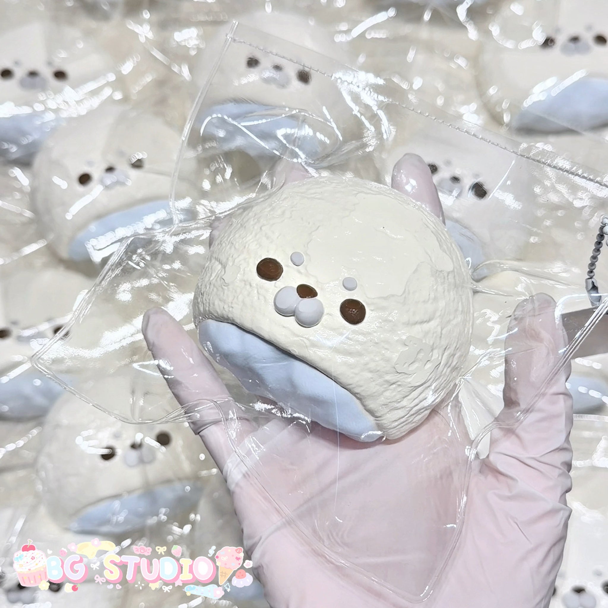 Adorable Seal Mochi Taba Squishy - Cute Stress Relief Fidget Toy