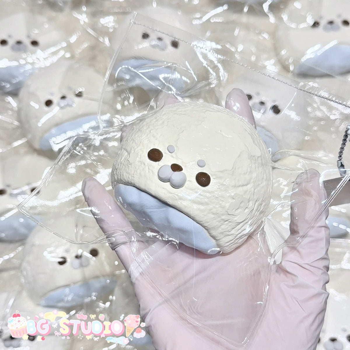 Adorable Seal Mochi Taba Squishy - Cute Stress Relief Fidget Toy