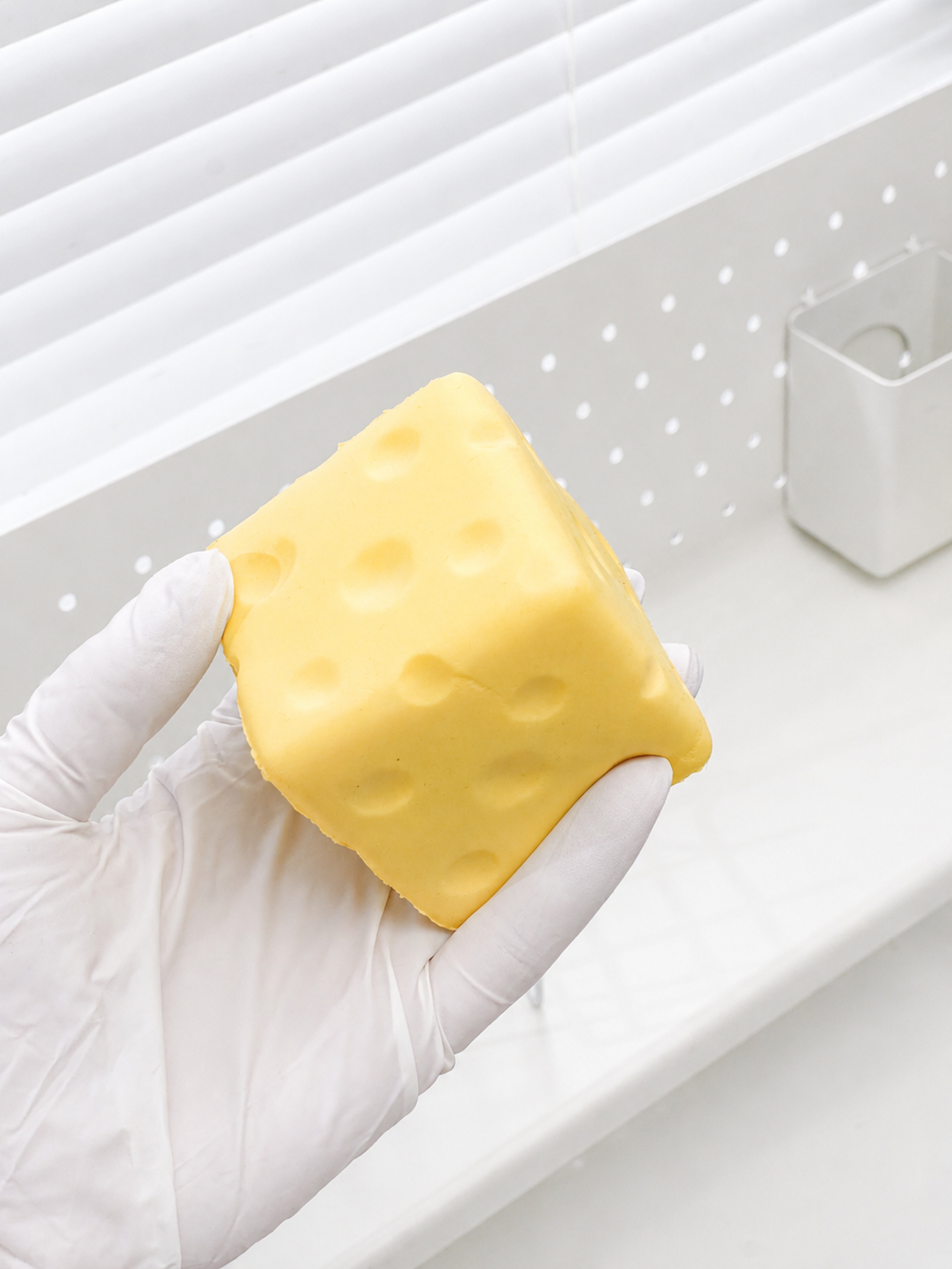 Creamy Dream Slowrising Cheese Cube Squishy