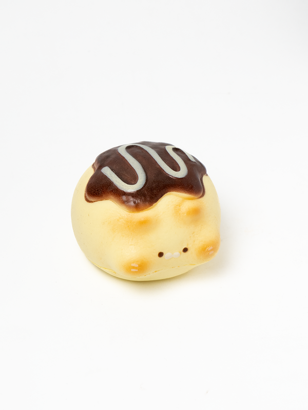 Kawaii Dango Cat Squishy with Chocolate Drizzle Sekundär produktbild